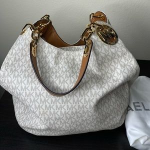 Michael Kors Vanilla tote